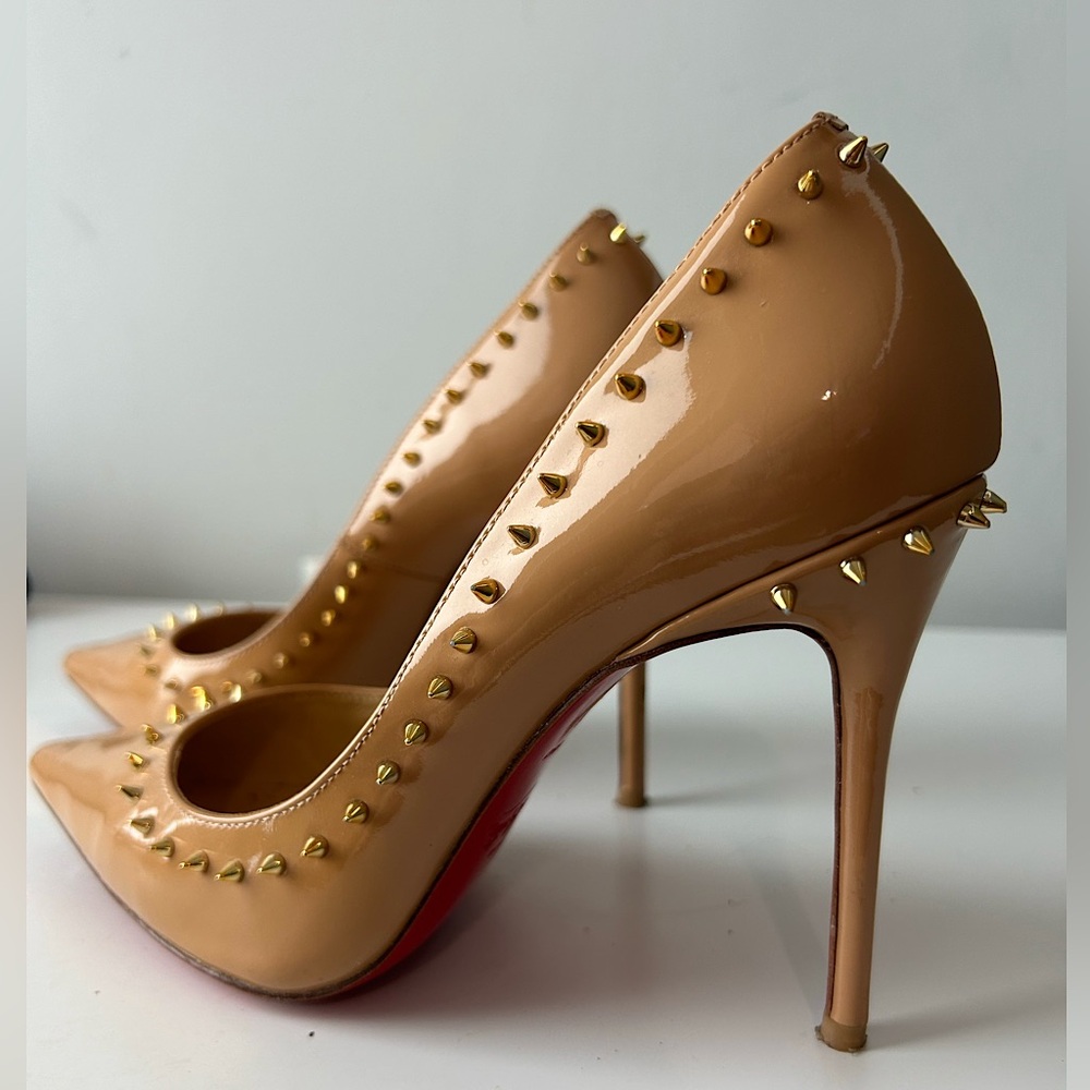 Size 38 Louboutin nude patent with gold spikes - worn but good condition